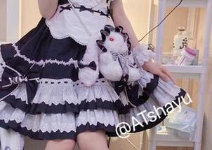AT鲨的白色泳衣套图，时尚与性感的完美结合，激情资源分享！.txt
