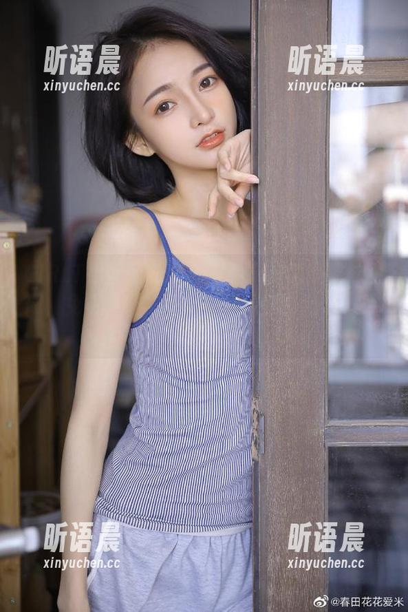 GIRLT果团网 - 热门推荐：陈迪娅棉袜图册，免费下载，感受别样的穿搭与魅力！.txt