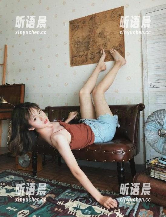 MFStar模范学院-伊小七MoMo MFStar模范学院 - 伊小七MoMo带你领略皮衣写真图包中的无限魅力与灵感.txt