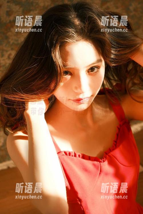 喵糖映画重磅更新！麻衣学姐兔女郎美图带你领略不一样的风情.txt