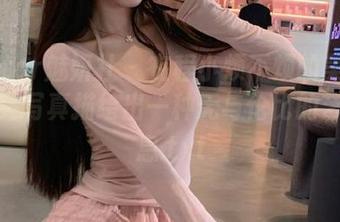 MiStar魅妍社 – 在程小烦不烦的美图里，油亮写真描绘出一种无与伦比的艺术气息.txt