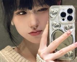 MiiTao蜜桃社 – 陆萱萱Cecilia修女写真新图包，穿越梦幻原图感受她的与众不同.txt
