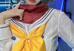 沉浸在Momoko葵葵的办公室高清写真中，感受职场生活的真实与美好.txt