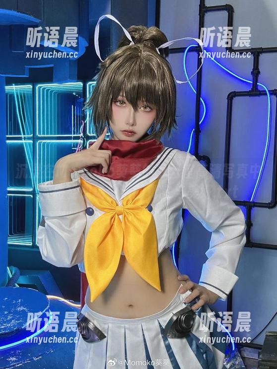 Momoko葵葵 沉浸在Momoko葵葵的办公室高清写真中,感受职场生活的真实与美好.txt