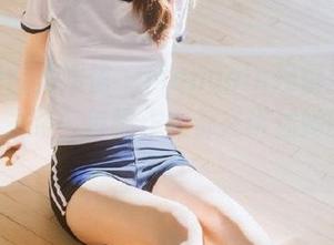 MyGirl美媛馆 – Manuela玛鲁娜的校园写真之路：每幅作品都在讲述她的故事.txt