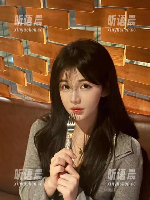 MyGirl美媛馆 - 美图中的奶牛形象，崔乖艺自嘲作品引发笑声和共鸣！.txt
