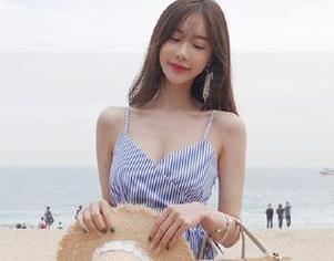 QingDouKe青豆客 – 走进思淇Sukiii的透明梦境：邀你欣赏美丽写真原图与照片.txt