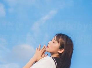 RUISG瑞丝馆 – 探索M梦baby连衣裙的魅力：图集原图带你穿越时尚瞬间.txt