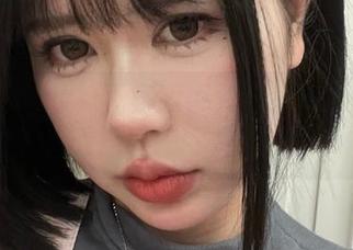 揭开Tina很妖孽呀短裤私拍图集的神秘面纱，看看她如何玩转风情！.txt