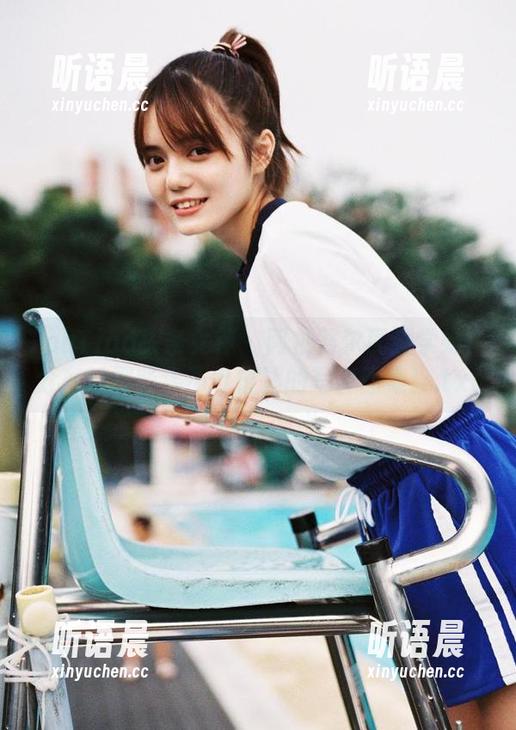 TouTiao头条女神 - 阿依努尔瓦娅学妹：分享她那些年不可描述的写真图集！.txt