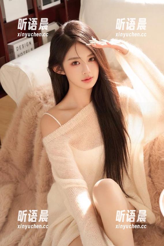 UGirls尤果网-Mikka涵涵 UGirls尤果网 - Mikka涵涵的圣诞写真:用照片描绘节日气氛,唤醒内心的温暖.txt