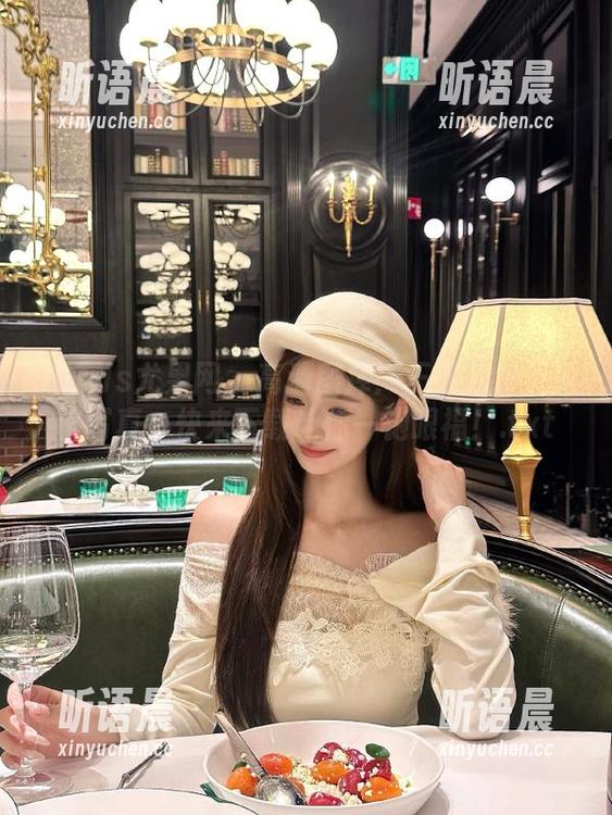 UGirls尤果网-王瑞儿 UGirls尤果网 - 高清图库:王瑞儿护士风格写真,快来下载让你一饱眼福!.txt
