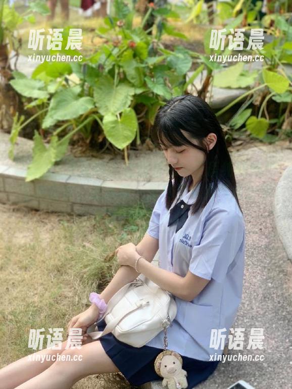 UGirls尤果网 - 全新发布：王语纯的黑色写真全套，邂逅每一张尽显优雅气质的美丽图片！.txt