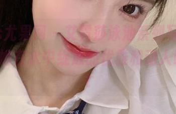 UGirls尤果网 – 艾霓莎泳池系列写真，图库分享她在水中绽放的优雅和动人瞬间.txt