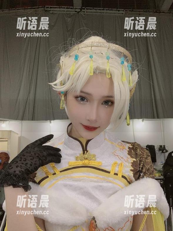 Vams子豹纹写真合集：在各种光影交织中发现自我，展现独特风格.txt