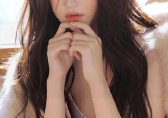 XIAOYU语画界 – 杂志封面也不稀罕，潘朵拉Laa的长腿照片资源，完全免费提供！.txt