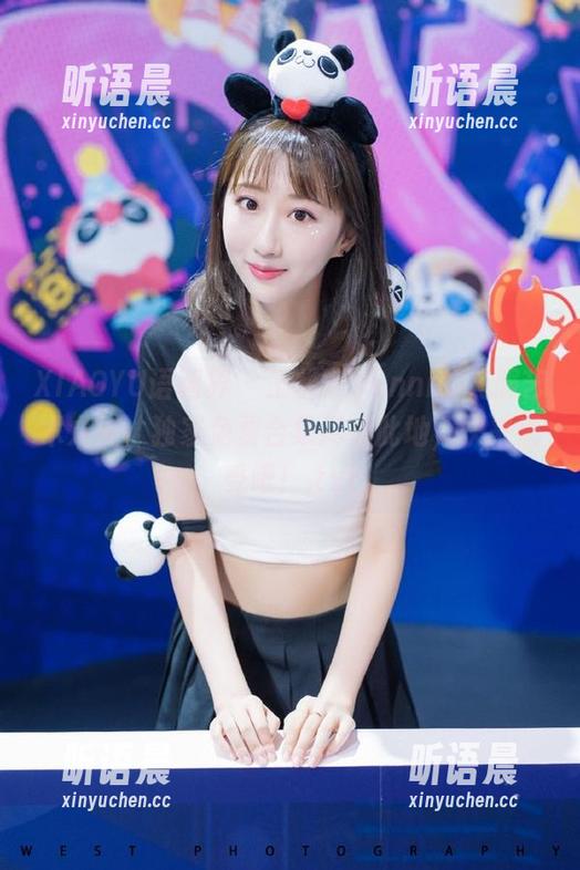 XIAOYU语画界-王馨瑶yanni XIAOYU语画界 - 王馨瑶yanni的礼服艺术之旅:独家免费合集尽在此地,快来感受吧!.txt