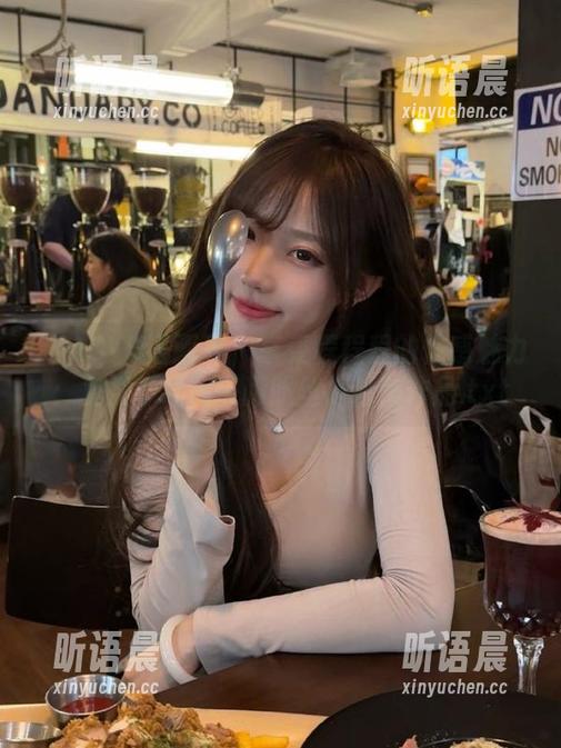 XIAOYU语画界 - 享受程程程的性感魅力：免费下载吊带朦胧丝袜精美作品.txt