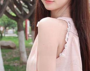Xiuren秀人网 – 周慕汐fairy全套裤里丝作品展示，展现女性优雅与时尚的无限可能.txt