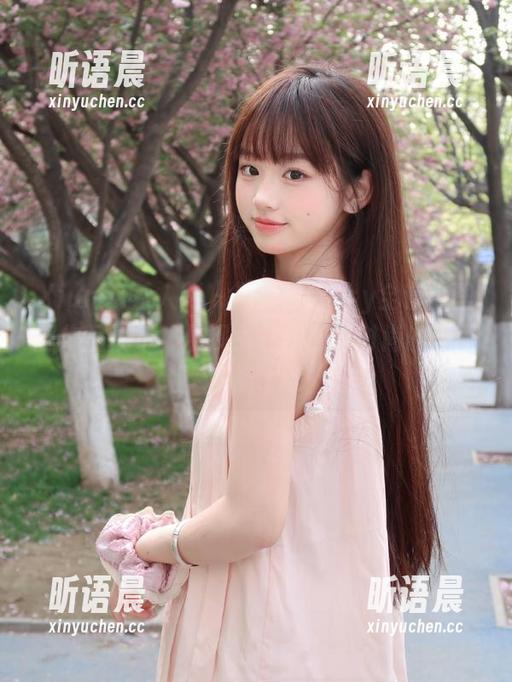 Xiuren秀人网-周慕汐fairy Xiuren秀人网 - 周慕汐fairy全套裤里丝作品展示,展现女性优雅与时尚的无限可能.txt