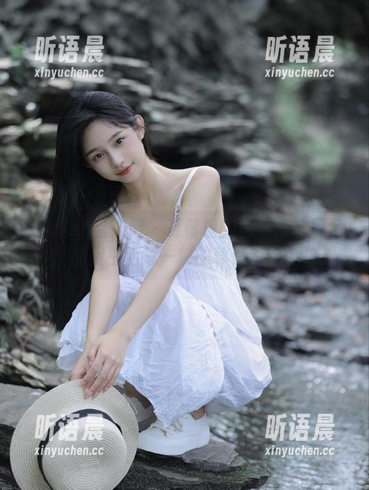 Xiuren秀人网-夏馨瑶 Xiuren秀人网 - 夏馨瑶的居家作品展示:捕捉生活每一刻的珍贵资源.txt
