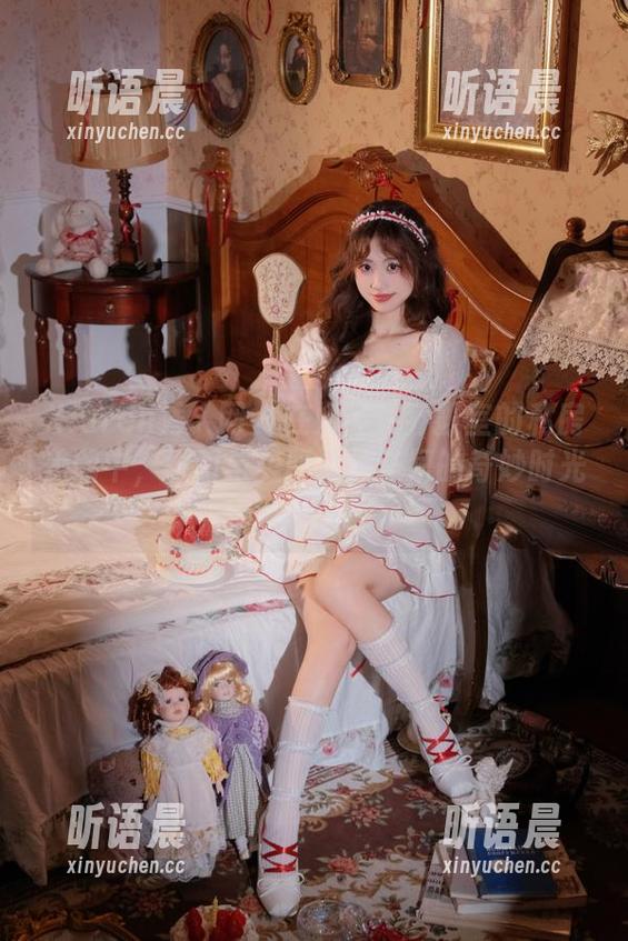 Xiuren秀人网-奶芙乔乔 Xiuren秀人网 - 在奶芙乔乔教室的私房美图中,学习与美丽流转交织的奇妙时光!.txt
