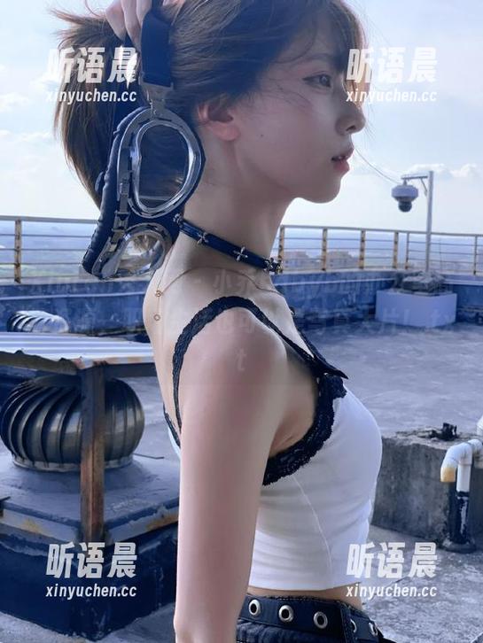 Xiuren秀人网-小乔babyb Xiuren秀人网 - 小乔babyb的办公室高清资源,职场生活也可以是写真大片!.txt