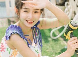 Xiuren秀人网 – 记录旅行的每一瞬：李雅柔182CM的万宁写真图册新篇章.txt