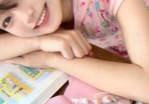 Xiuren秀人网 – 果果Nikki女神献上无尽魅力：精美美图下载，别错过！.txt