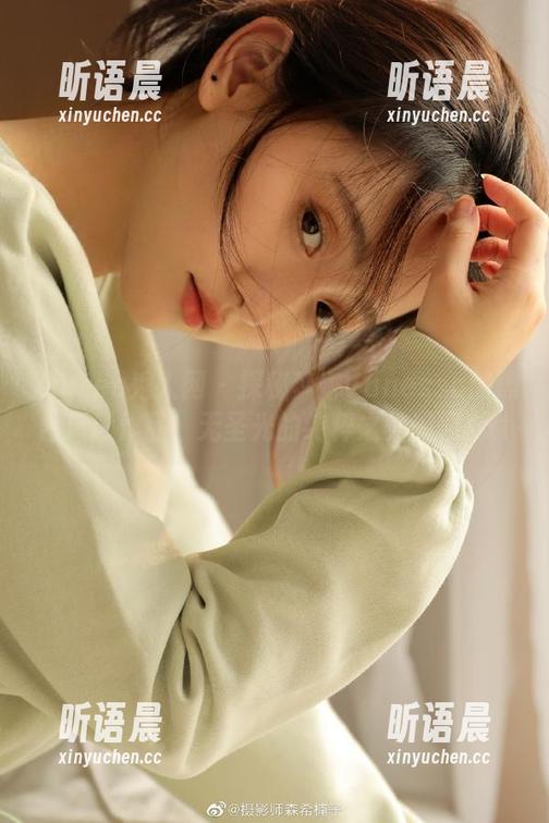 Xiuren秀人网 - 探秘梦娜Vanessa的黑白摄影作品，无圣光的纯粹之美展现.txt