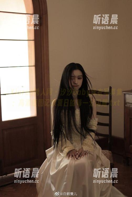 Xiuren秀人网 - 汐汐baby泳衣写真集：高清原图记录夏日的每一分闪耀.txt