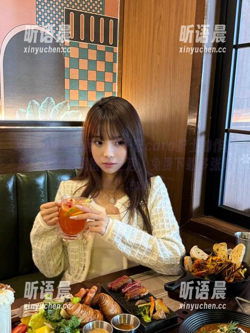 Xiuren秀人网 - 童千艺cara护士的作品集：真实展现医护生活，免费下载多张写真！.txt