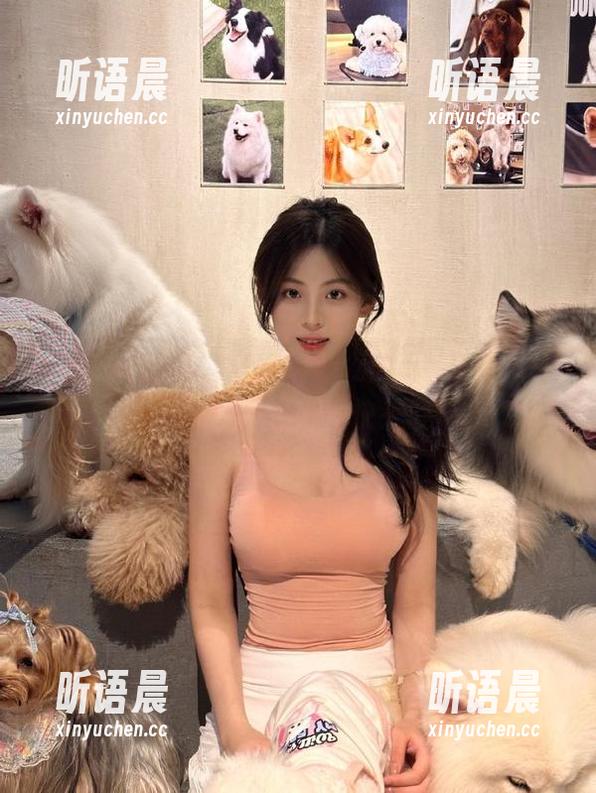 Xiuren秀人网-荡漾Crystal Xiuren秀人网 - 揺动心弦的荡漾Crystal黑丝写真集,新鲜资源快来收藏!.txt