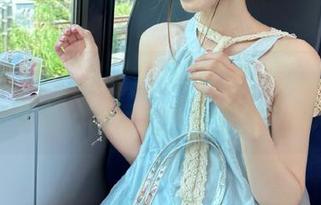Xiuren秀人网 – 精选陆萱萱夏天作品，免费下载，感受夏季无限的活力.txt