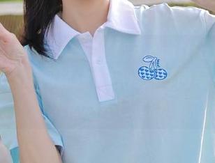 Xiuren秀人网 – 陆萱萱cecillia短裙全套图包，瞬间抓住你目光的时尚写真，让人心动不已.txt