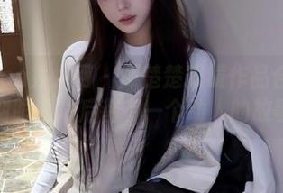 Xiuren秀人网 – 顾楚楚眼镜作品合集：每一副眼镜背后都有一个动人的故事.txt