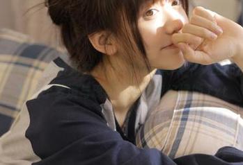 Xiuren秀人网 – 体验龙女sunny私房写真中女王的优雅，仿佛置身于梦境与现实交错的奇幻境地.txt