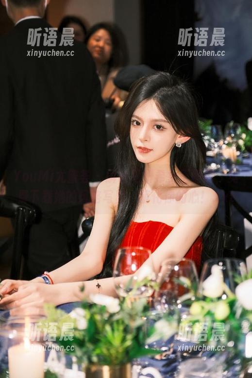 YouMi尤蜜荟-周妍希 YouMi尤蜜荟 - 解锁周妍希女王图册,免费下载她的风格写真,萌化你的心!.txt