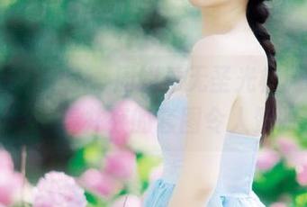 YouMi尤蜜荟 – 周妍希无圣光校服写真，优雅与青春并存的套图令人赞叹.txt