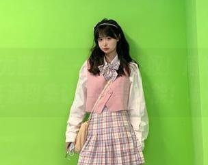 YouMi尤蜜荟 – 一秒钟成奴！周妍希女仆高清图集让你欲罢不能！.txt