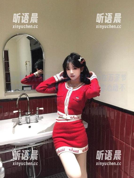 YouWu尤物馆 - 捕捉兔子Nina在万圣节的精彩瞬间，图包免费下载，让你心动不已！.txt