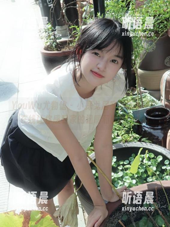 YouWu尤物馆 - 小探戈居家写真合集，在线让你感受家的温暖和幽默！.txt