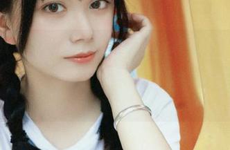 beautyleg – “Aileen女神”全新图集更新：探索她最新的美丽瞬间与独特视角.txt