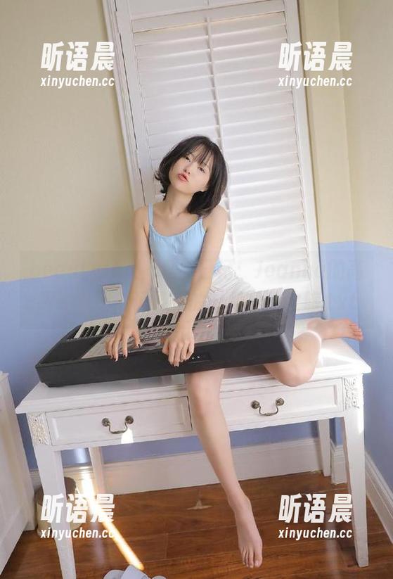 beautyleg-Joanna beautyleg - 私拍日记:Joanna的高跟鞋套图,记录她的时尚冒险之旅.txt