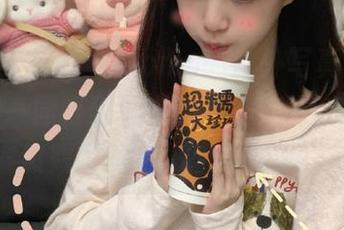 beautyleg – Momo的户外写真合集：让我们一同打破城市的束缚，去享受大自然赐予的摄影盛宴！.txt
