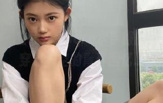 pans – 在线分享roro水手服的迷人图片，穿越时空的青春回忆.txt