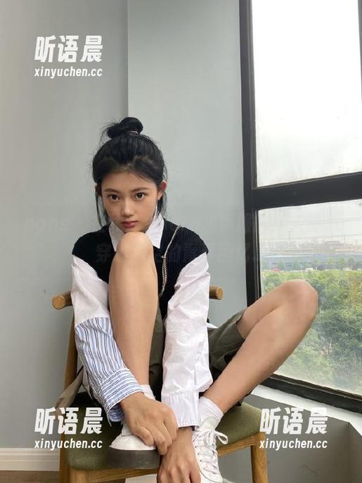 pans - 在线分享roro水手服的迷人图片，穿越时空的青春回忆.txt