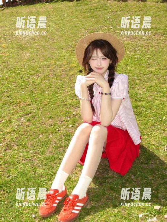 pans-木木 pans - 细腻私房作品,木木用她的套装传递出别样的情感与风格.txt