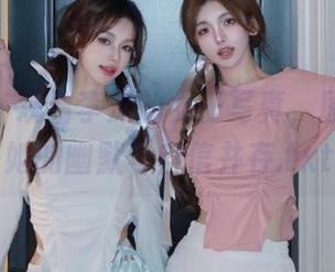 pans – 观看李沫的女王写真，原图展现她的幽默与自信并存.txt