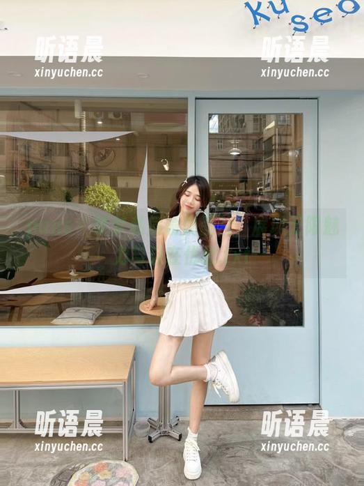 pans - 梦梦私房瑜伽图片，展现无限魅力与自在优雅.txt